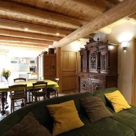 Casa de Férias Queyrieres, 5 Pieces, 8 Personnes - Fr-1-582-273